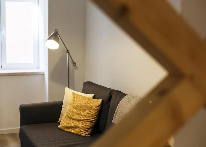 Whome | Alfama Premium *